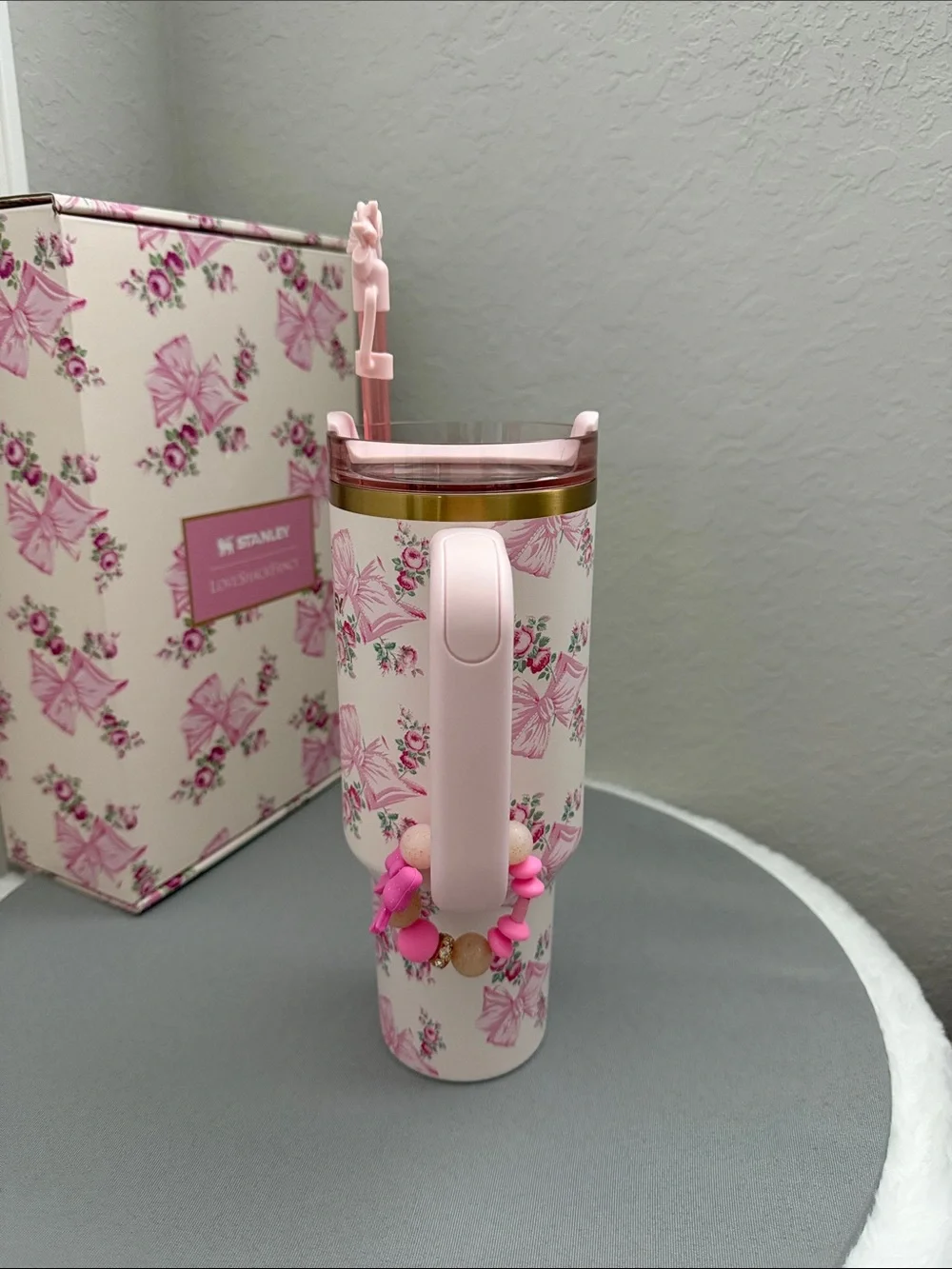 EUC Stanley Love Shack Fancy Rosa Beaux Pink 40oz Tumbler - Picture 4 of 12